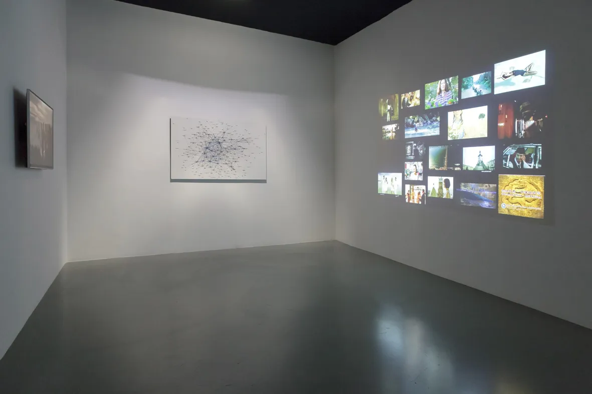 monovacation-installation-istanbul-modern-2013.jpg