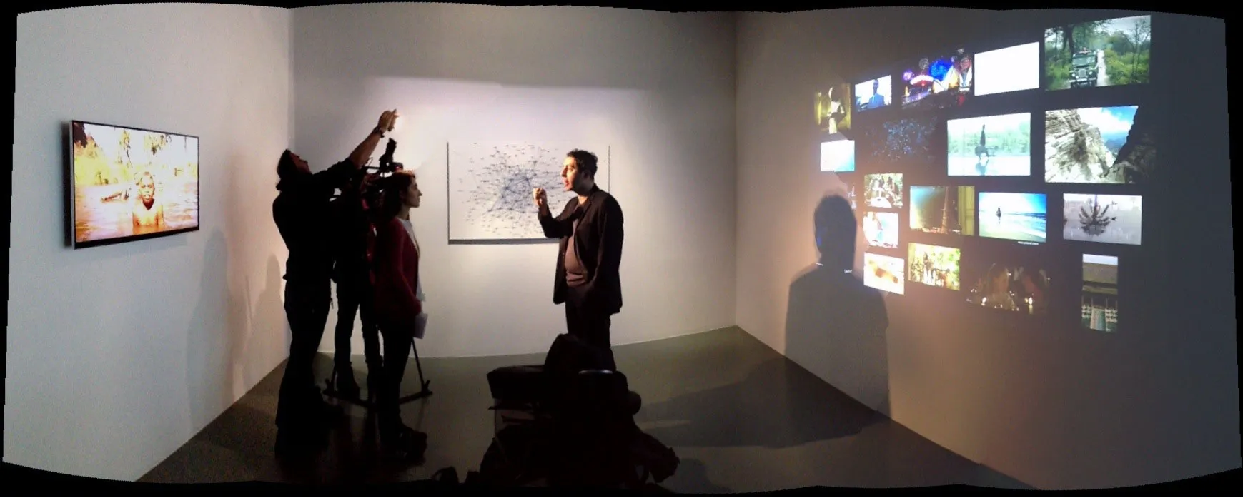 monovacation-installation-panorama-view-istanbul-modern-2013-burak-arikan.jpg